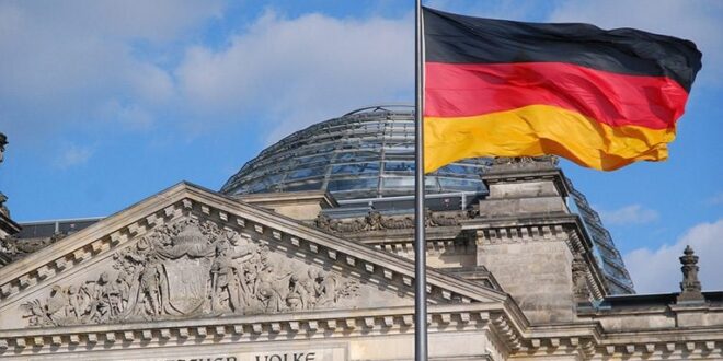 um teto semanal. A apresentação formal do projeto de lei ao Bundestag está previ