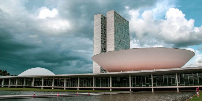 Erika Kokay ( PT -DF), Orlando Silva (PCdoB-SP), Sâmia Bomfim (Psol-SP) e Talíri