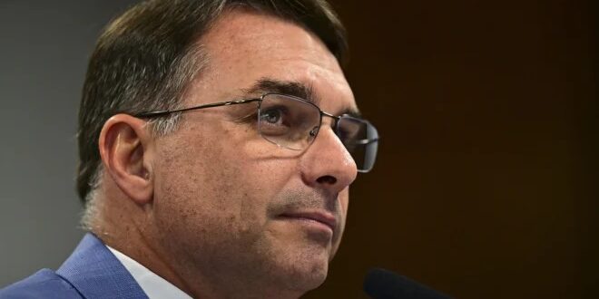 Saulo Cruz/Agência Senado" decoding="async" fetchpriority="high" srcset="https://medias.revistaoeste