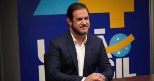 meio de um escritório de advocacia ligado a ele. O dirigente partidário é um dos