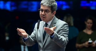 suposta propaganda eleitoral antecipada. A iniciativa refere-se a um evento real
